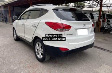 White Hyundai Tucson 2012 for sale in Mandaue