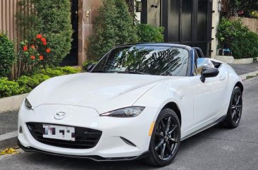 Sell White 2016 Mazda Mx-5 in Manila