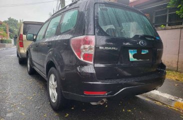 Selling Silver Subaru Forester 2010 in Parañaque