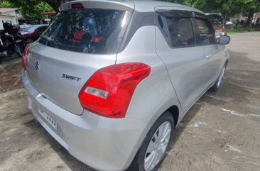 Sell White 2019 Suzuki Swift in Manila