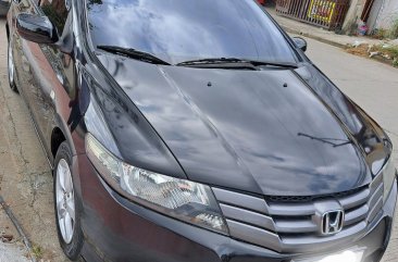 Selling White Honda City 2011 in Lipa