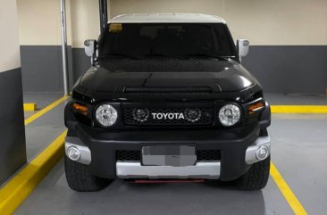 White Toyota Fj Cruiser 2015 for sale in Automatic