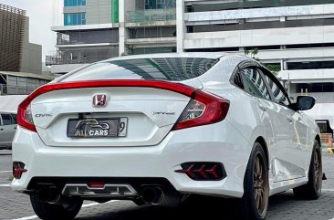 White Honda Civic 2016 for sale in Automatic