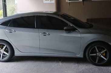 White Honda Civic 2016 for sale in Automatic