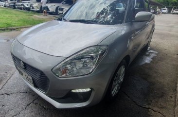 Sell White 2019 Suzuki Swift in Manila