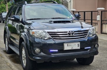 Selling White Toyota Fortuner 2014 in Manila