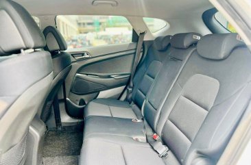 Sell White 2016 Hyundai Tucson in Makati