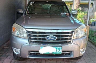 White Ford Everest 2011 for sale in Automatic