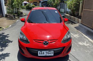 Selling White Mazda 2 2014 in Pasig