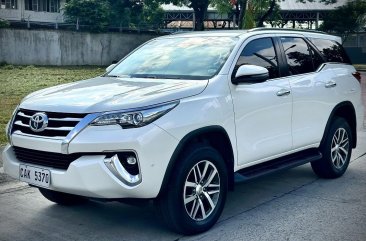 Pearl White Toyota Fortuner 2018 for sale in Automatic