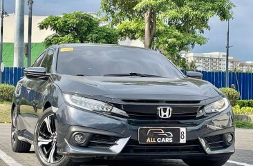 Selling White Honda Civic 2016 in Makati