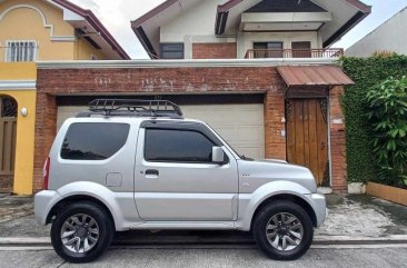 Selling White Suzuki Jimny 2018 in Mandaluyong