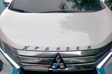 Sell White 2019 Mitsubishi XPANDER in Baliuag