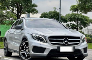 White Mercedes-Benz 200 2015 for sale in Makati