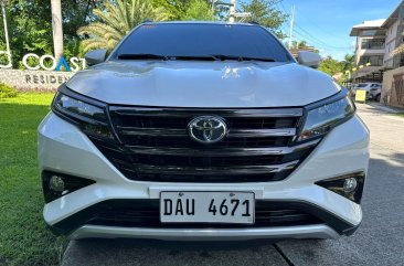 Sell White 2021 Toyota Rush in Las Piñas