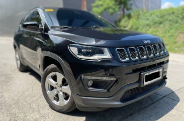 Selling White Jeep Compass 2020 in Pasig