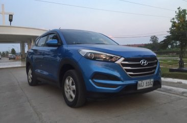 White Hyundai Tucson 2017 for sale in Manual