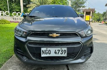 Selling White Chevrolet Spark 2018 in Las Piñas