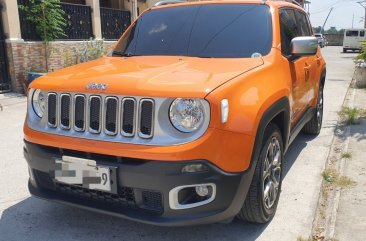 White Jeep Renegade 2016 for sale in Malolos