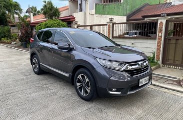 Selling White Honda Cr-V 2018 in Quezon City