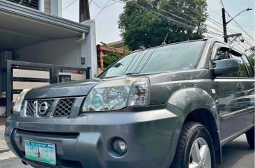 Sell White 2011 Nissan X-Trail in Parañaque