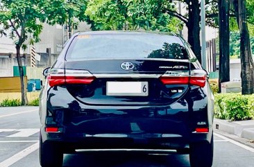 Selling White Toyota Corolla altis 2018 in Makati