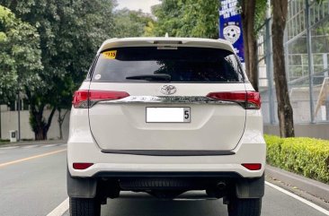 White Toyota Fortuner 2016 for sale in Makati