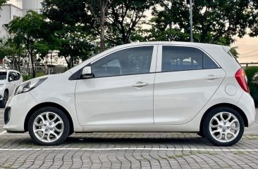 White Kia Picanto 2015 for sale in Makati