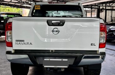 White Nissan Navara 2015 for sale in Automatic