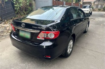 Selling White Toyota Corolla altis 2011 in Angeles