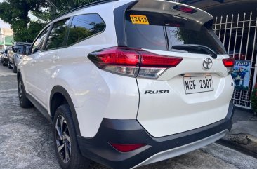 Selling White Toyota Rush 2019 in Pasig