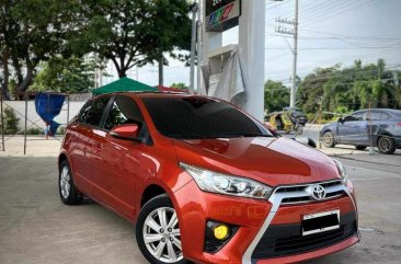 Orange Toyota Yaris 2015 for sale in Automatic