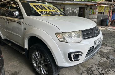 Sell White 2015 Mitsubishi Montero in Cainta