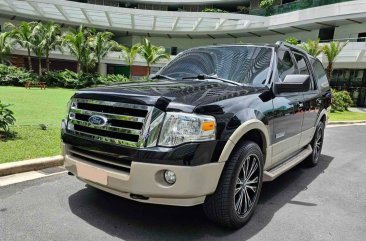 Sell White 2008 Ford Expedition in Makati