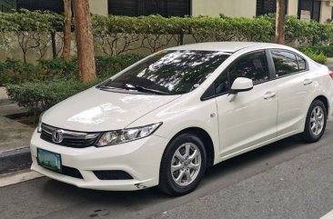 Selling White Honda Civic 2013 in Taguig