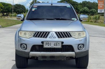 Sell White 2010 Mitsubishi Montero sport in Parañaque