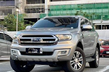 White Ford Everest 2017 for sale in Automatic