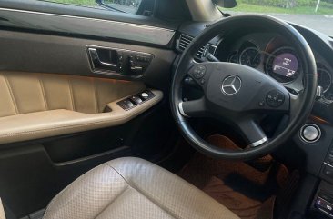 Sell White 2010 Mercedes-Benz Ml in Quezon City