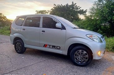 Sell White 2008 Toyota Avanza in Quezon City