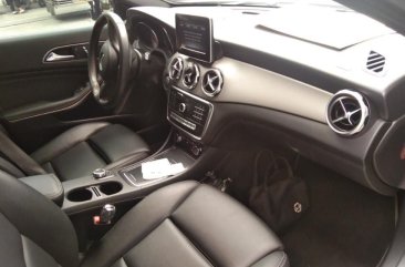 White Mercedes-Benz 180 2018 for sale in Automatic