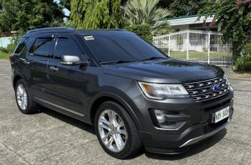 White Ford Explorer 2016 for sale in Parañaque