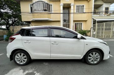 Selling White Toyota Yaris 2017 in Las Piñas