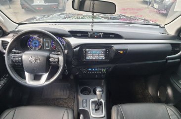 White Toyota Hilux 2020 for sale in Marikina