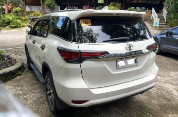 Selling White Toyota Fortuner 2016 in Manila