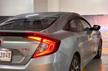 White Honda Civic 2016 for sale in Makati