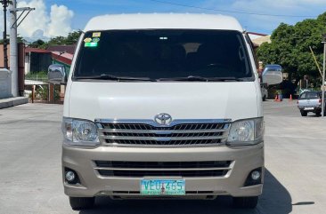 Selling Pearl White Toyota Hiace Super Grandia 2012 in Parañaque