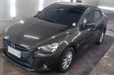 White Mazda 2 2017 for sale in Automatic