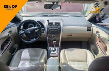 Pearl White Toyota Corolla 2013 for sale in Automatic