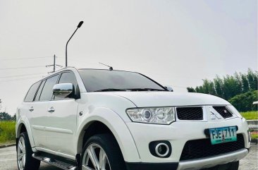 White Mitsubishi Montero 2013 for sale in Automatic