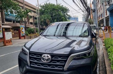 Sell White 2022 Toyota Fortuner in Makati
